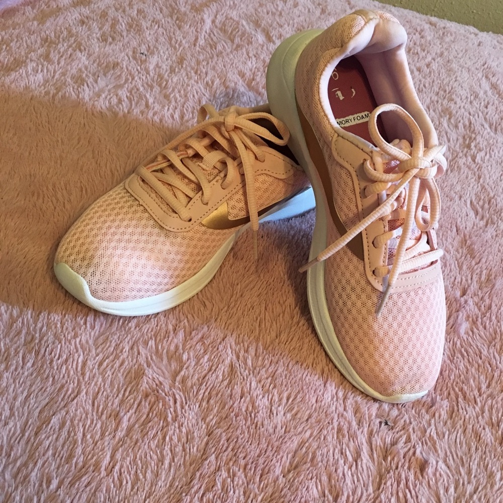 Pink shoes